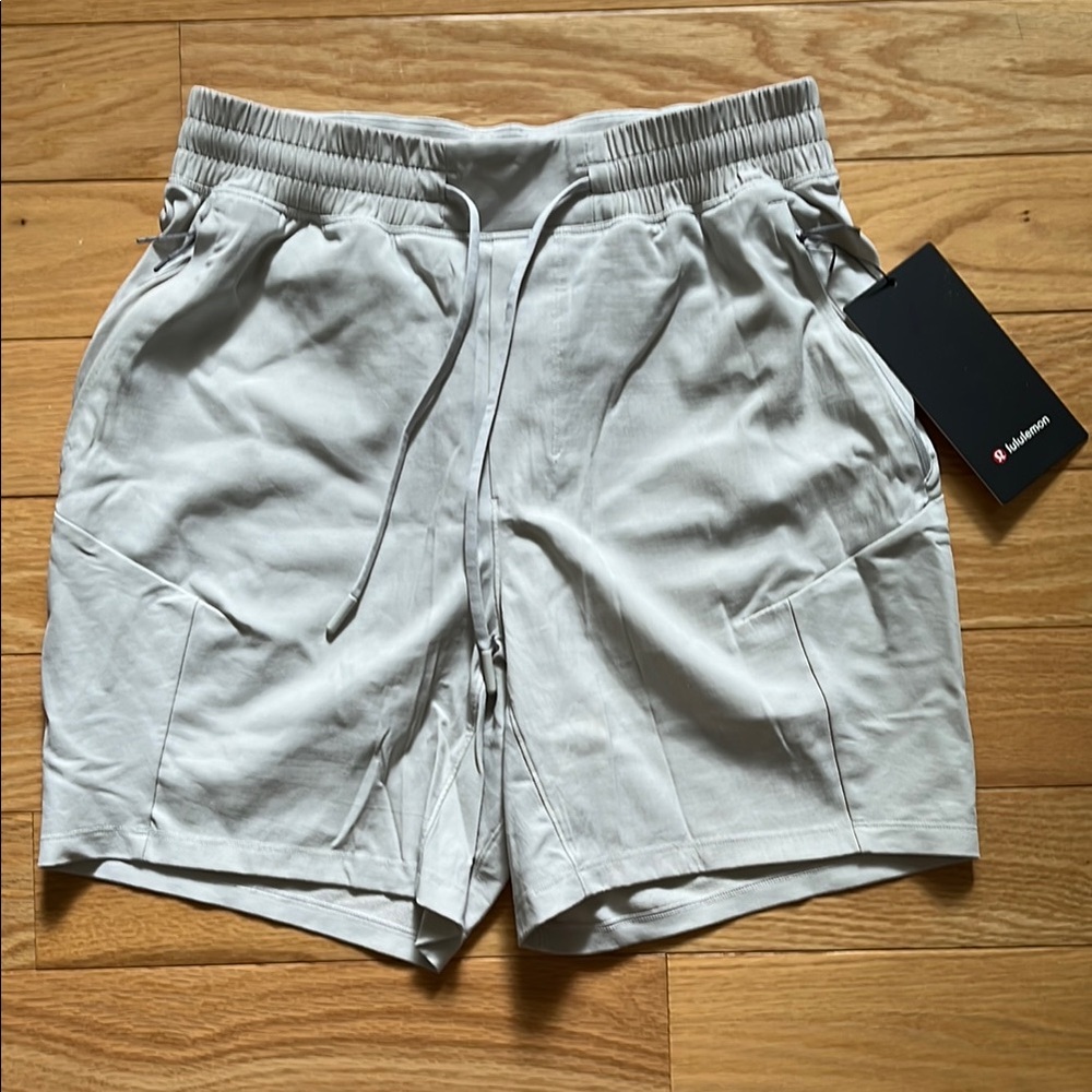 Lululemon Active Expert Short 6” *Heathered Vapor